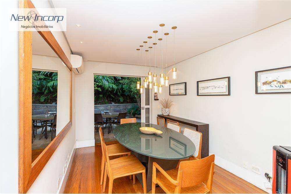 Casa de Condomínio à venda com 3 quartos, 220m² - Foto 18