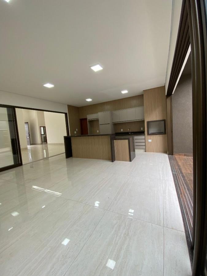 Casa à venda com 3 quartos, 257m² - Foto 15
