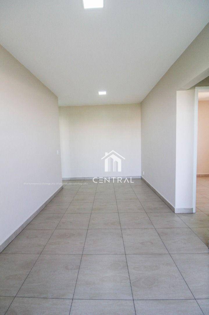 Apartamento à venda com 2 quartos, 64m² - Foto 55