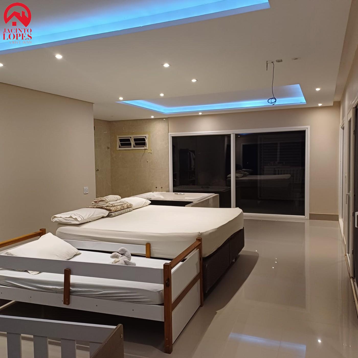 Chácara à venda com 3 quartos, 300m² - Foto 7