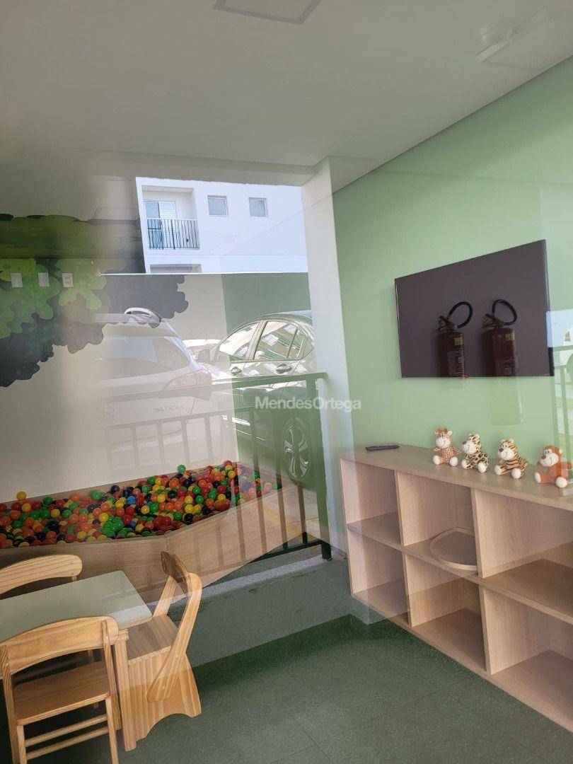 Apartamento para alugar com 2 quartos, 63m² - Foto 41