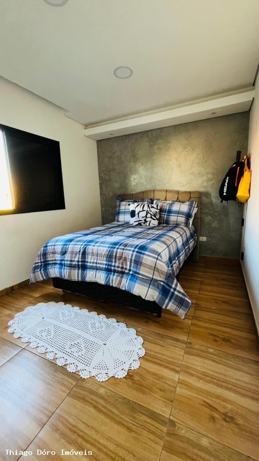 Casa à venda com 4 quartos, 650m² - Foto 12