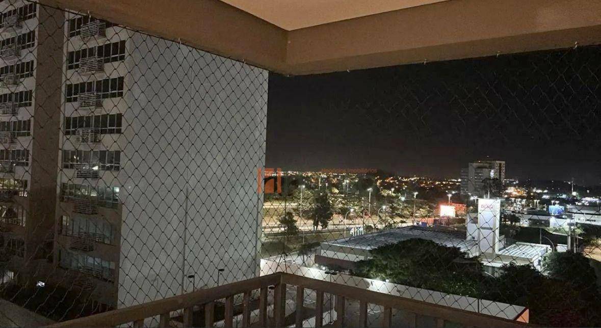 Apartamento à venda com 3 quartos, 95m² - Foto 18