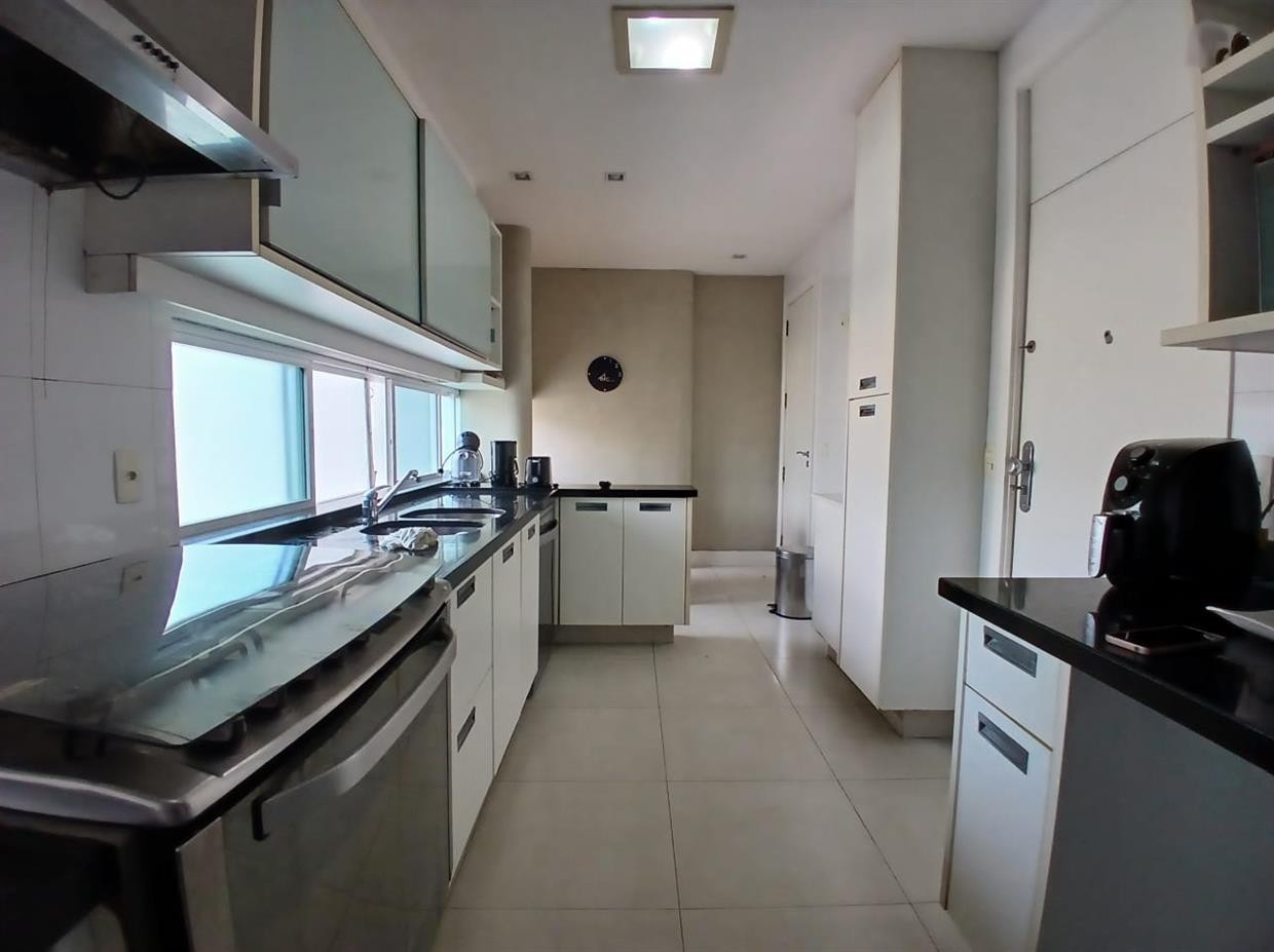 Apartamento à venda com 4 quartos, 194m² - Foto 34