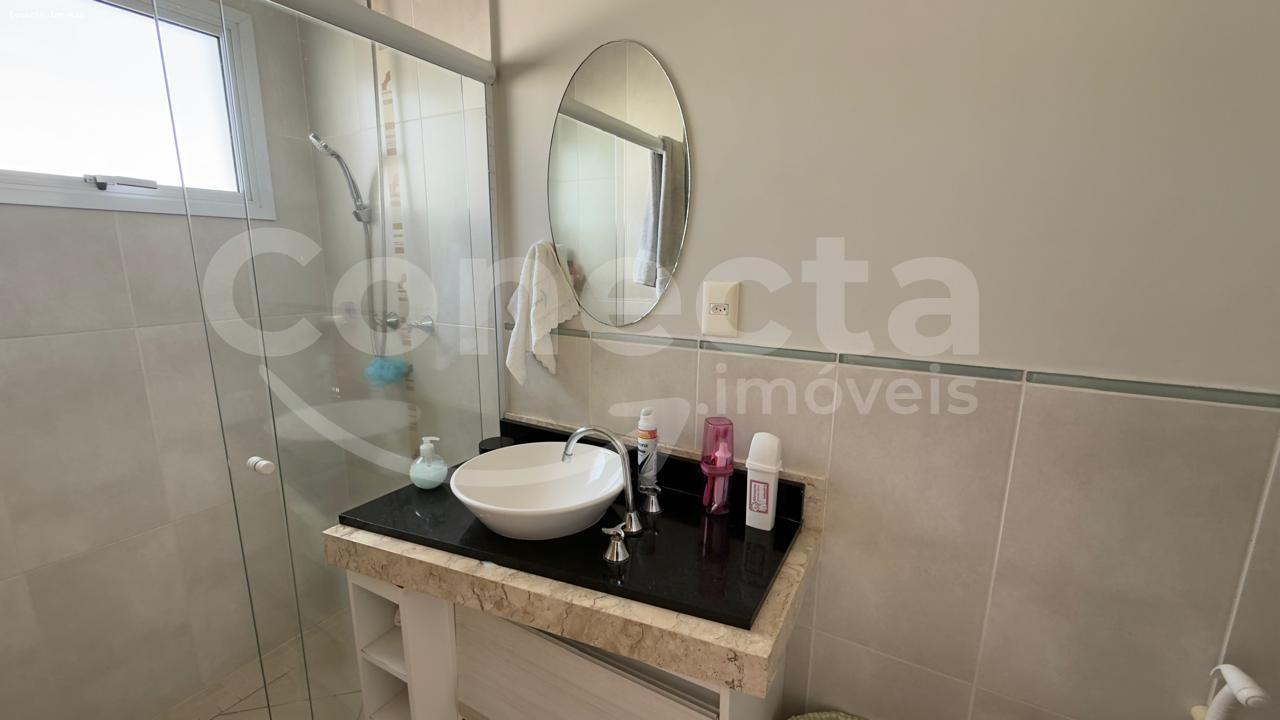 Casa de Condomínio à venda com 3 quartos, 228m² - Foto 24