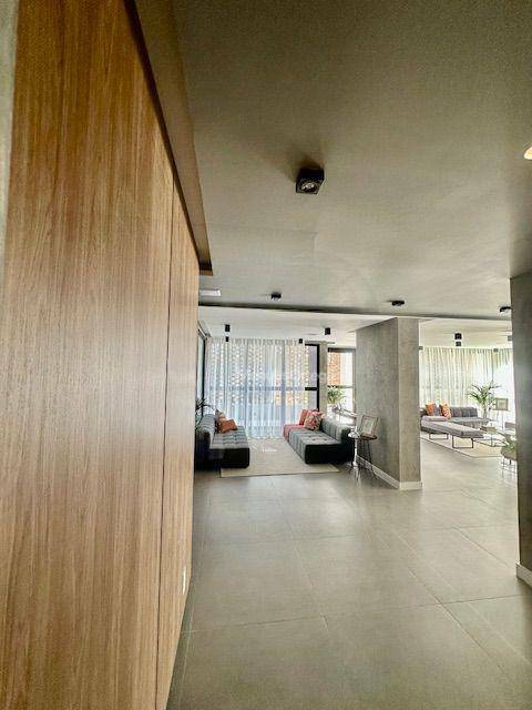 Apartamento à venda com 1 quarto, 48m² - Foto 29