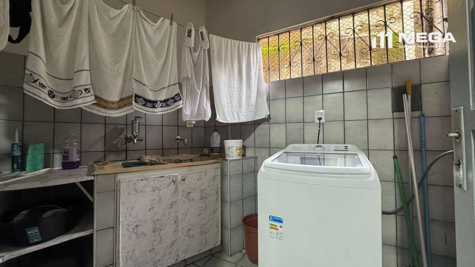 Casa à venda com 3 quartos, 118m² - Foto 9