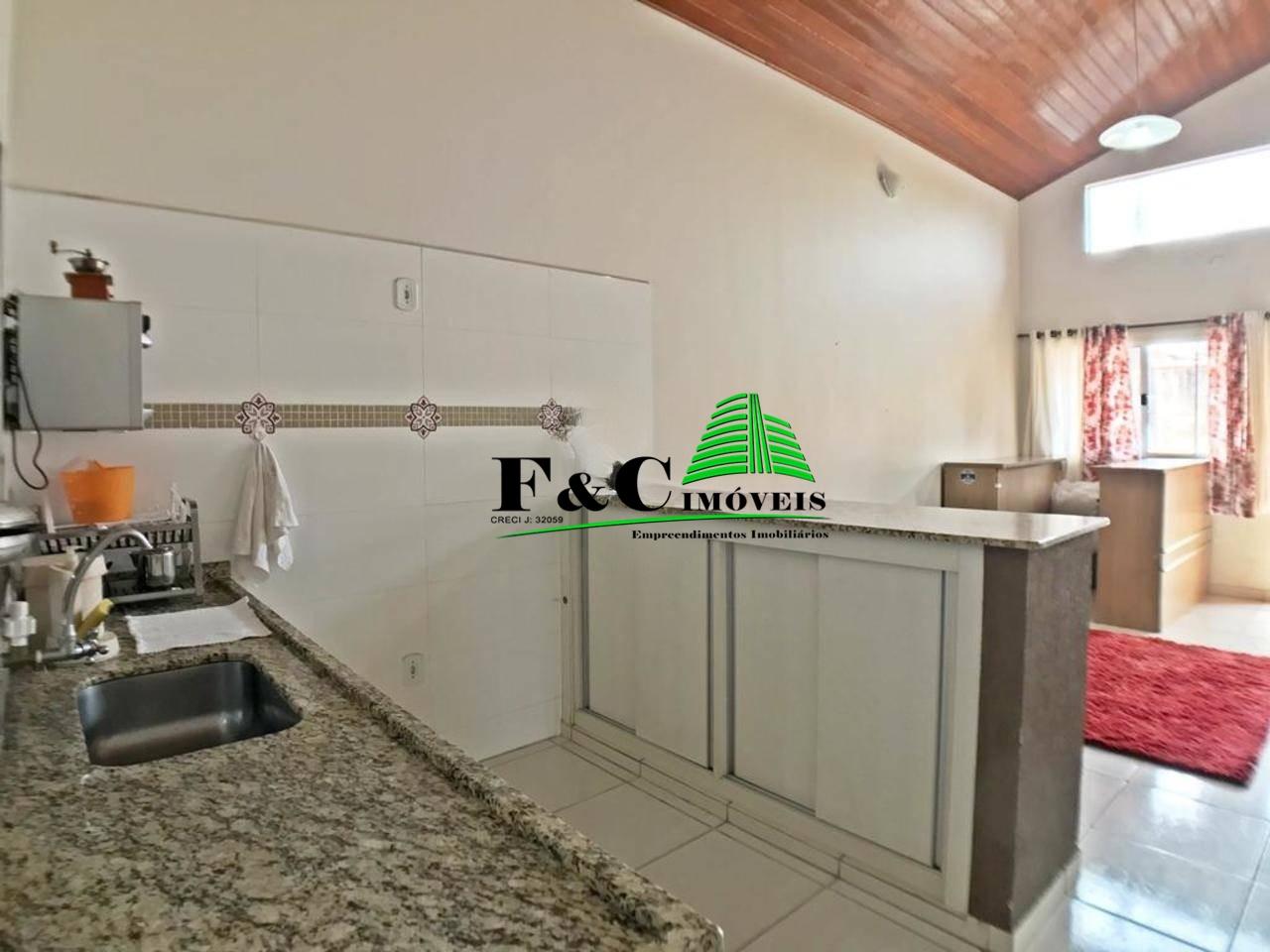 Casa à venda com 3 quartos, 200m² - Foto 19
