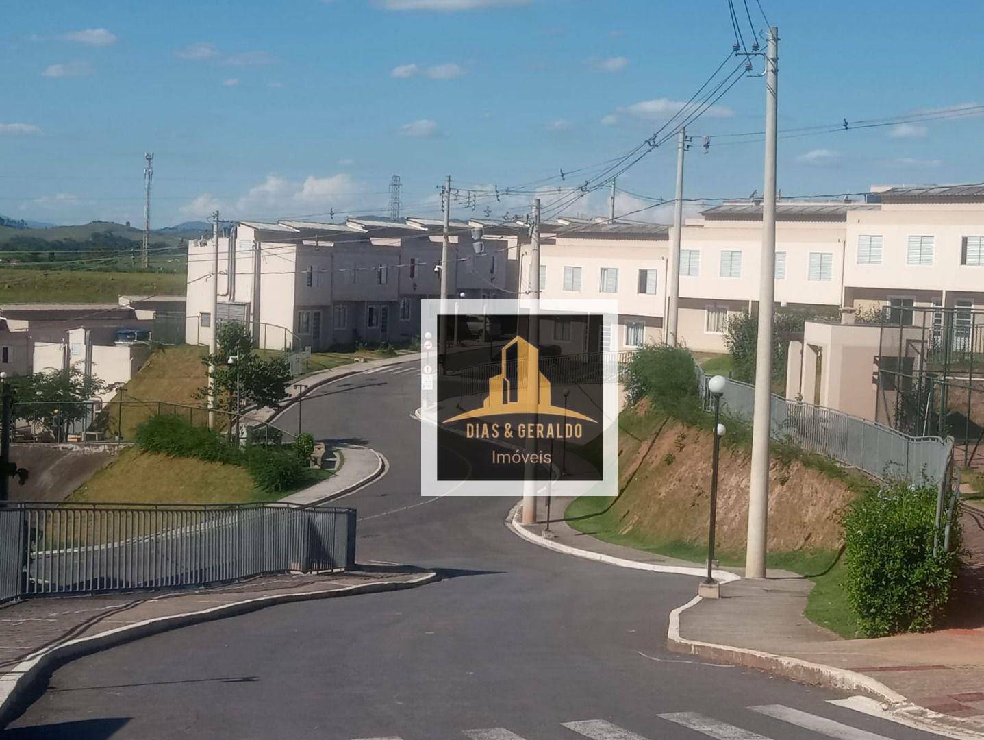Sobrado à venda com 2 quartos, 80m² - Foto 4