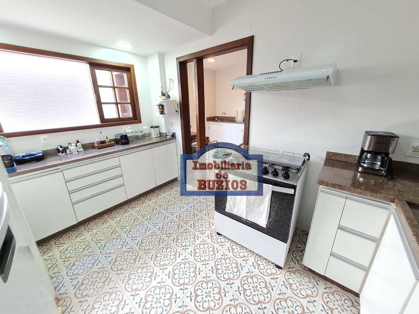 Casa de Condomínio para alugar com 4 quartos, 150m² - Foto 21