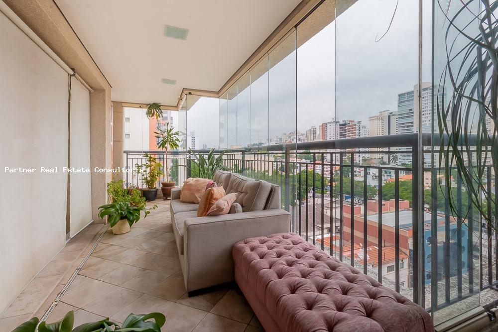 Apartamento à venda com 3 quartos, 240m² - Foto 31