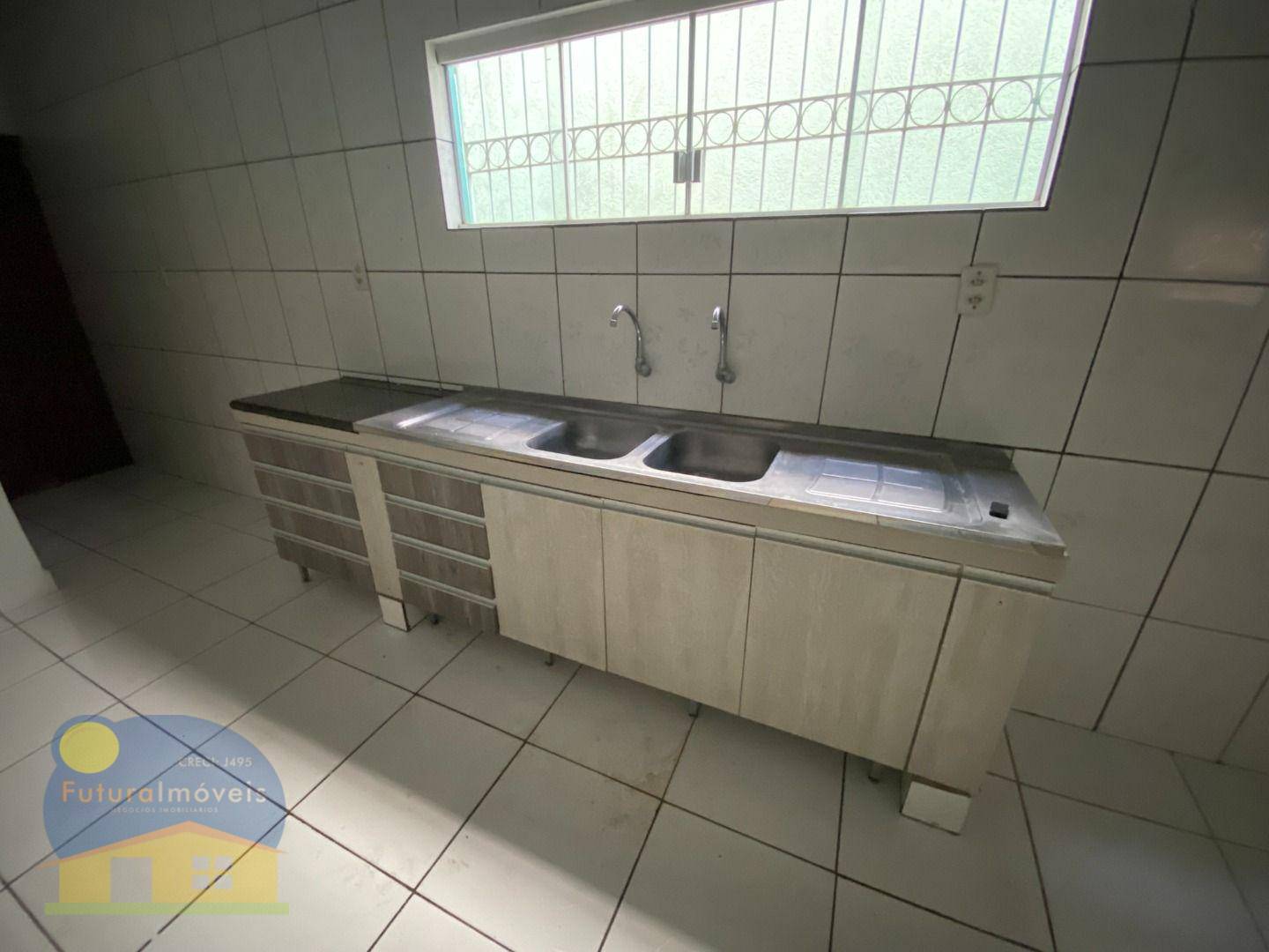 Casa à venda com 3 quartos, 216m² - Foto 14