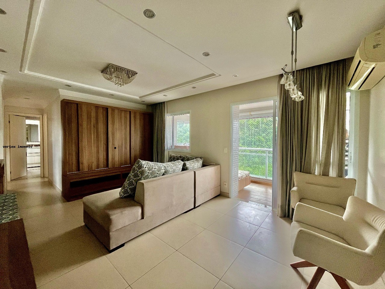 Apartamento à venda com 3 quartos - Foto 1