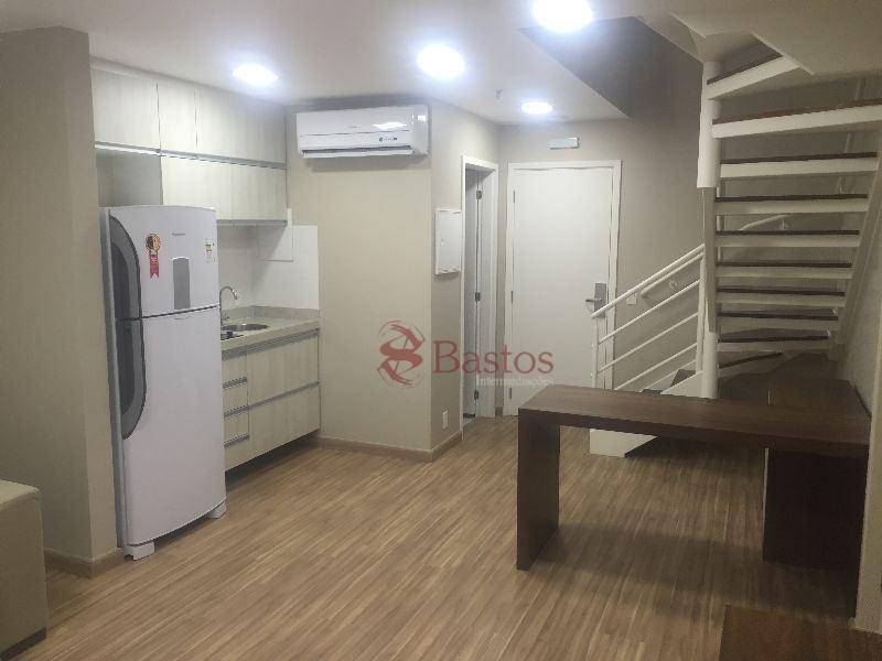 Flat/Apart Hotel à venda e aluguel com 1 quarto, 70m² - Foto 4