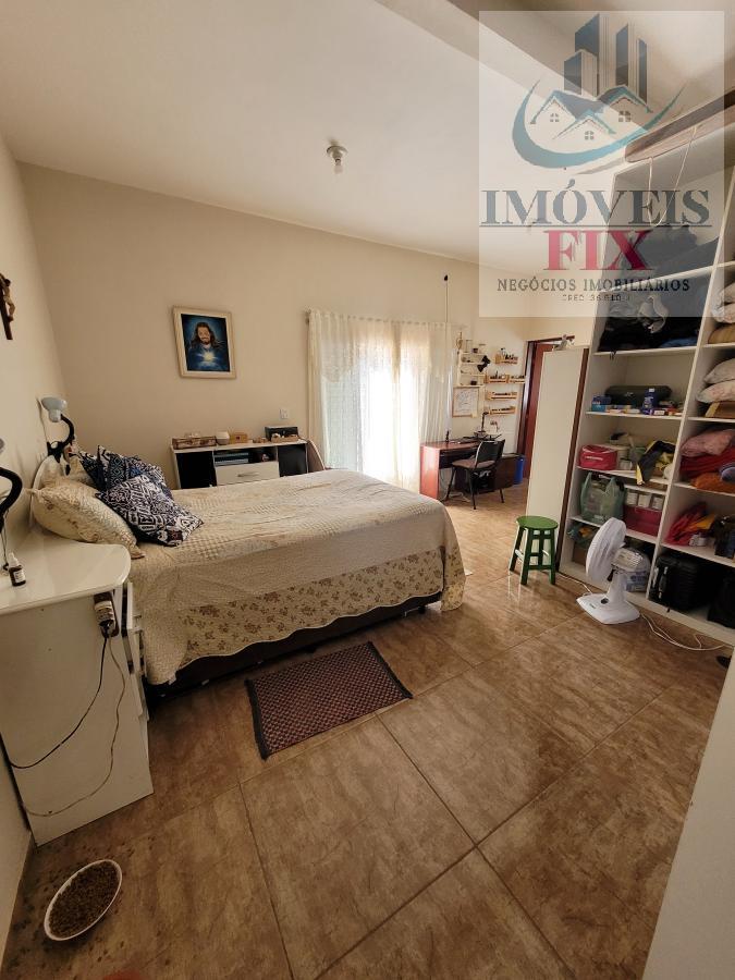 Chácara à venda com 3 quartos, 200m² - Foto 17