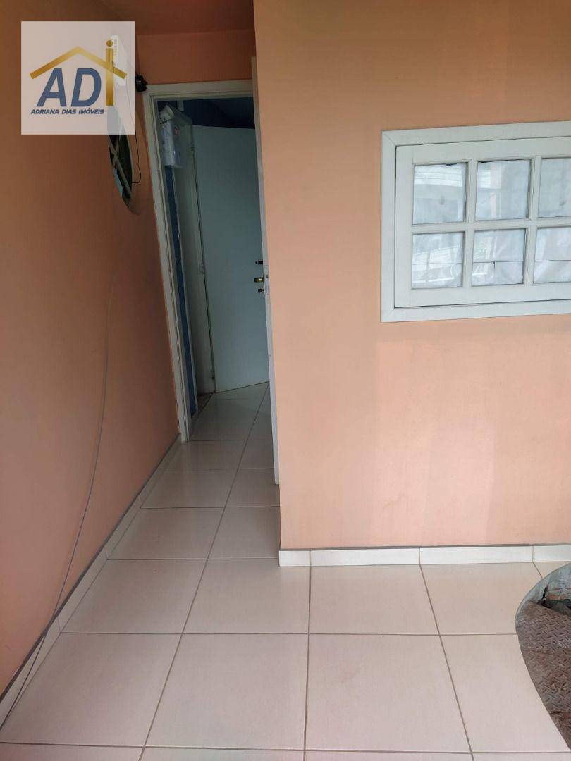 Casa à venda e aluguel com 3 quartos, 160m² - Foto 11