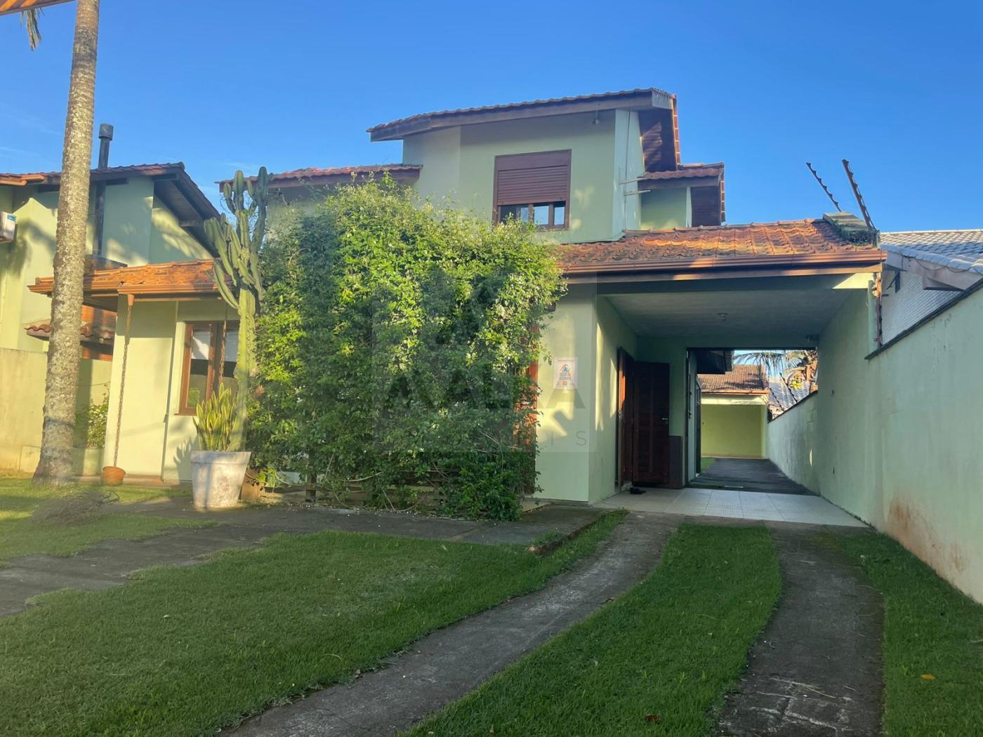 Casa à venda com 3 quartos, 153m² - Foto 1