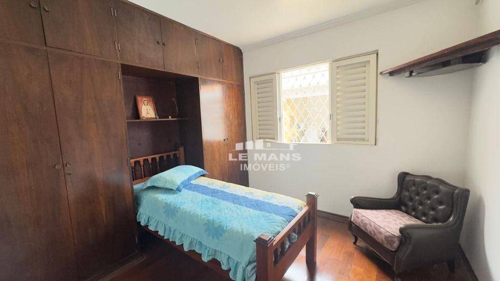 Casa à venda com 3 quartos, 180m² - Foto 13