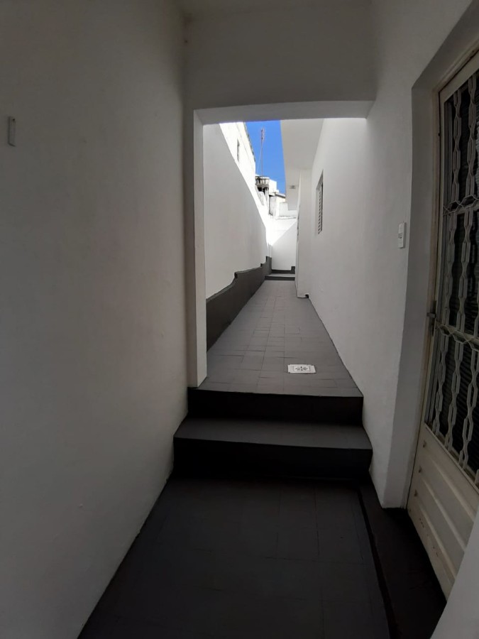 Casa à venda com 2 quartos, 105m² - Foto 10