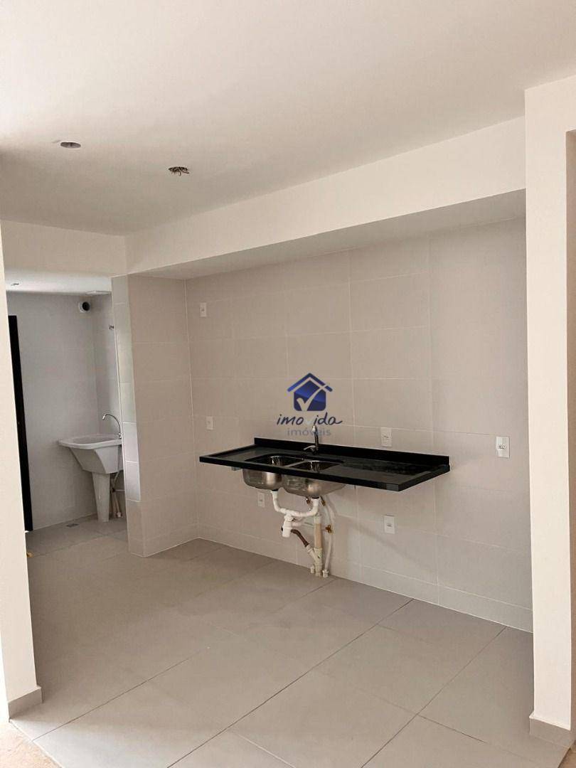 Apartamento à venda com 3 quartos, 95m² - Foto 5