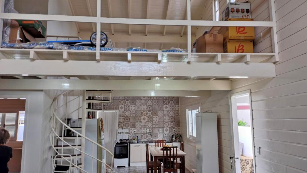 Casa à venda com 2 quartos, 111m² - Foto 3