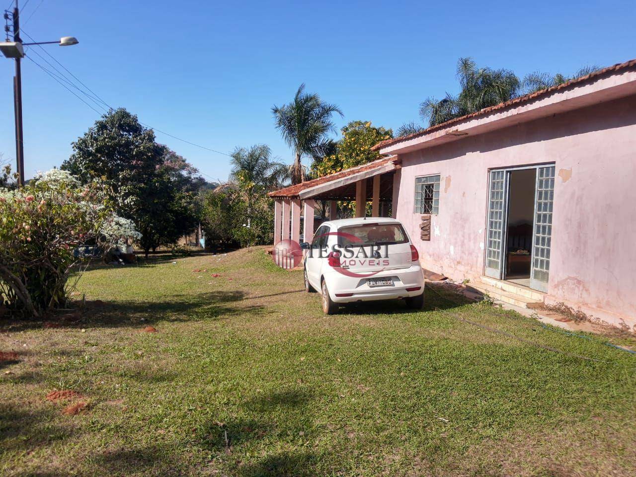 Sítio à venda com 3 quartos, 180m² - Foto 4