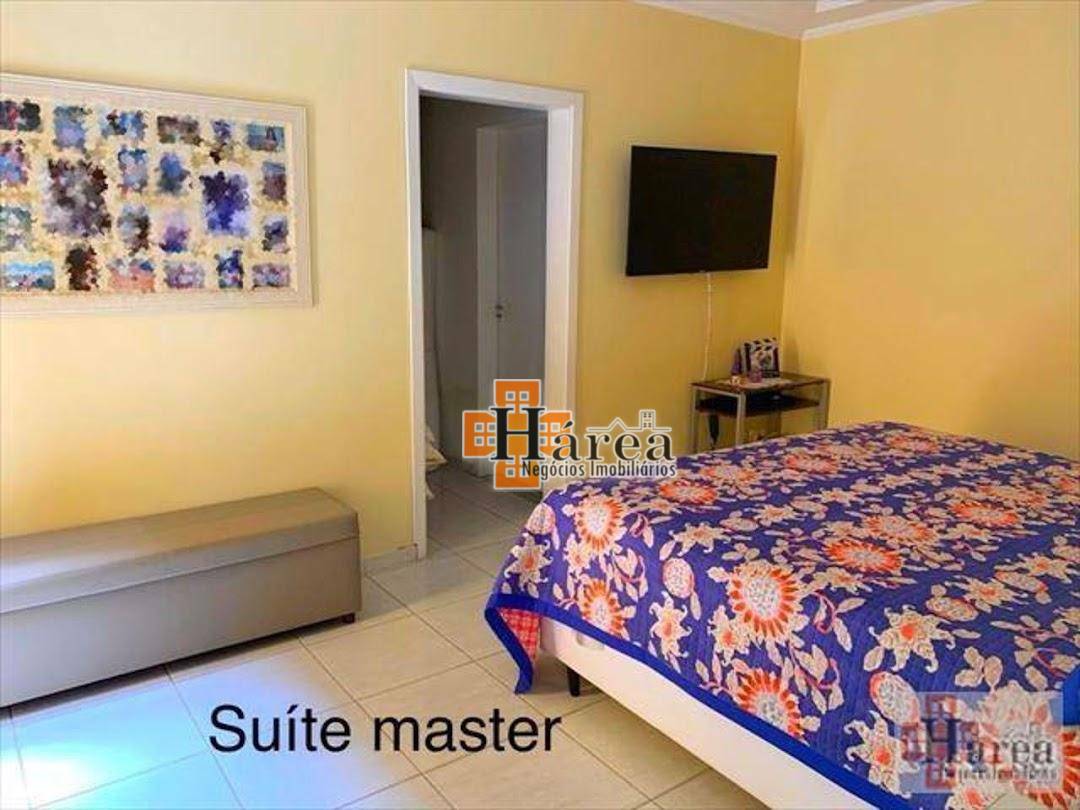 Casa para alugar com 3 quartos, 300m² - Foto 33