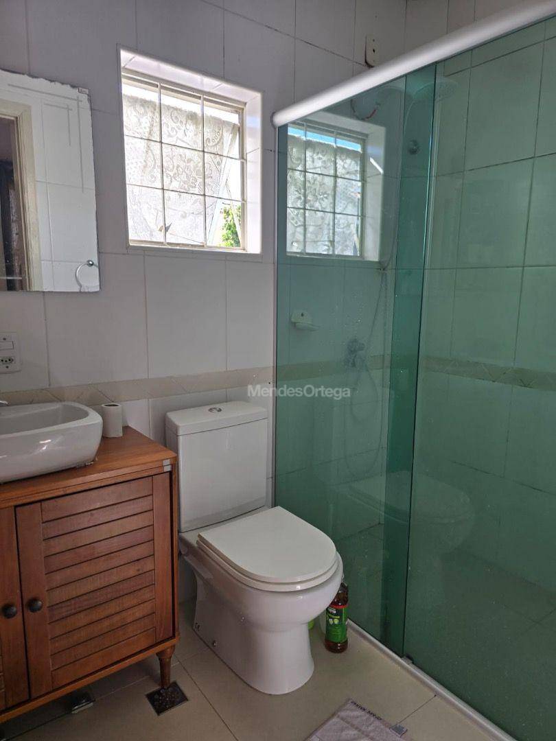 Casa à venda com 2 quartos, 140m² - Foto 4