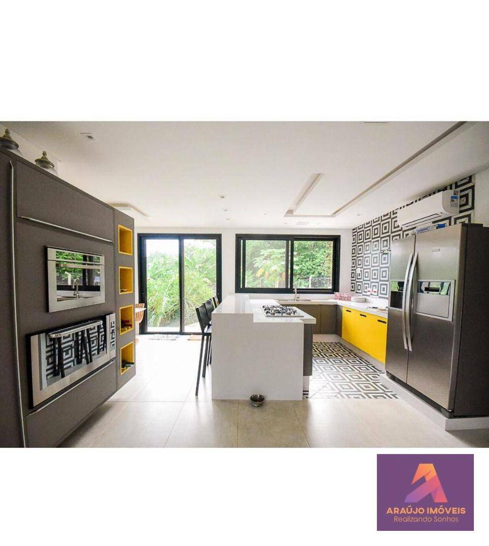 Casa à venda com 4 quartos, 700m² - Foto 10