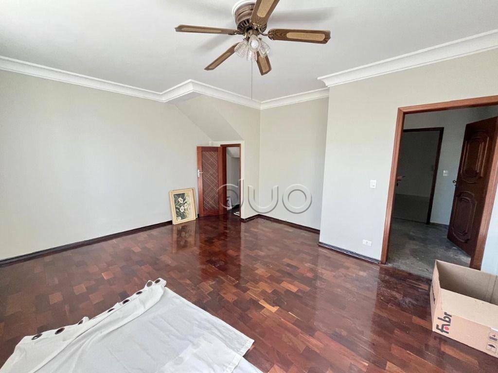 Casa à venda com 4 quartos, 200m² - Foto 10
