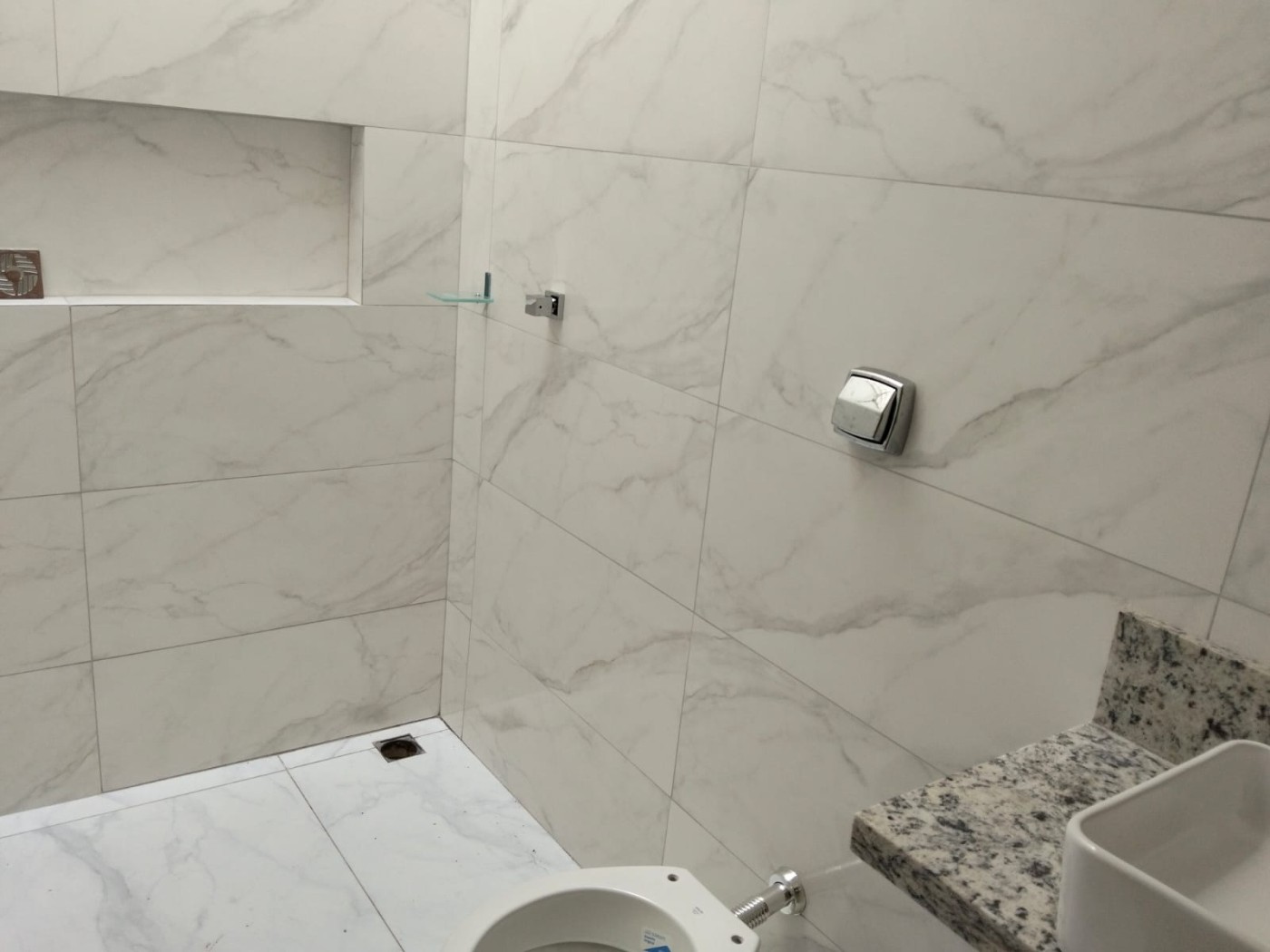 Casa à venda com 3 quartos, 69m² - Foto 6