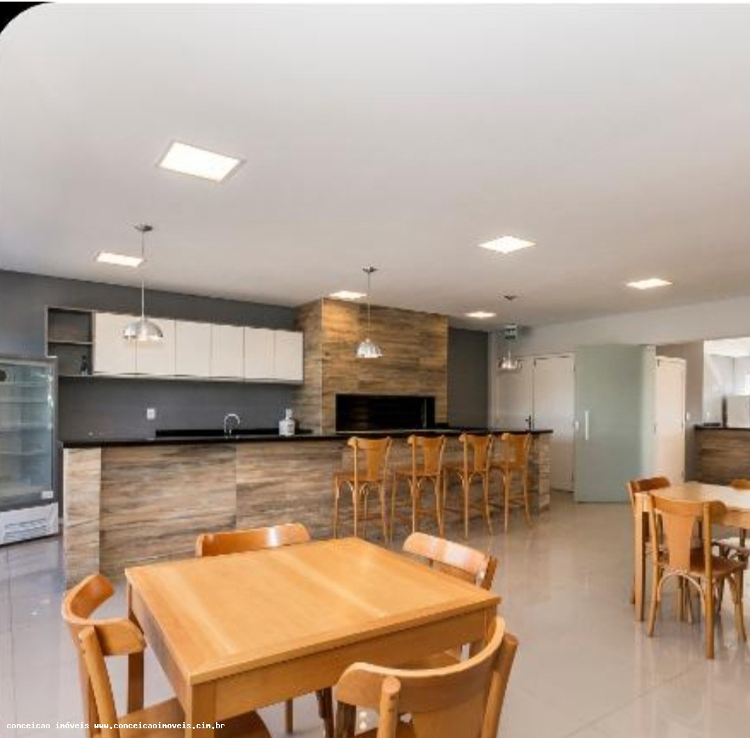 Apartamento à venda com 2 quartos, 64m² - Foto 30