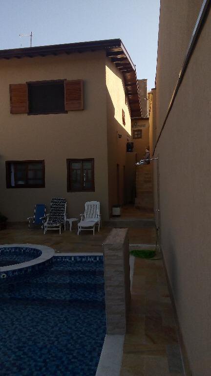 Casa de Condomínio à venda com 3 quartos, 155m² - Foto 4