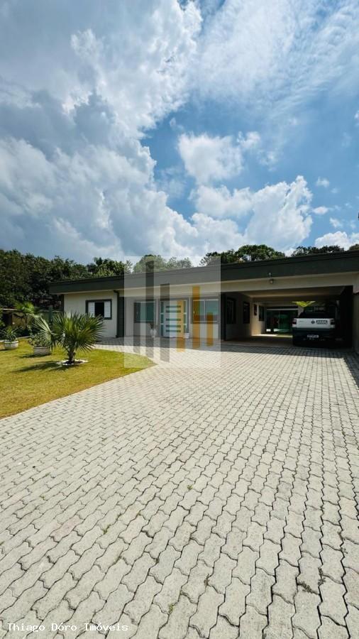 Casa à venda com 3 quartos, 250m² - Foto 6