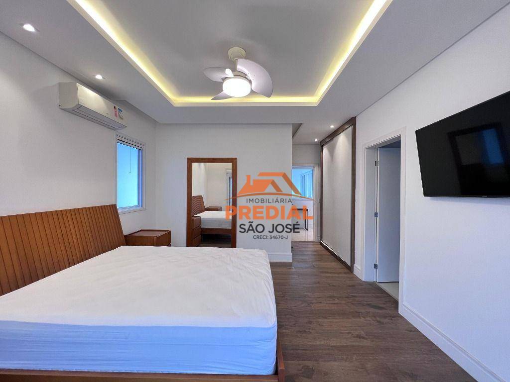 Casa de Condomínio à venda com 4 quartos, 415m² - Foto 22