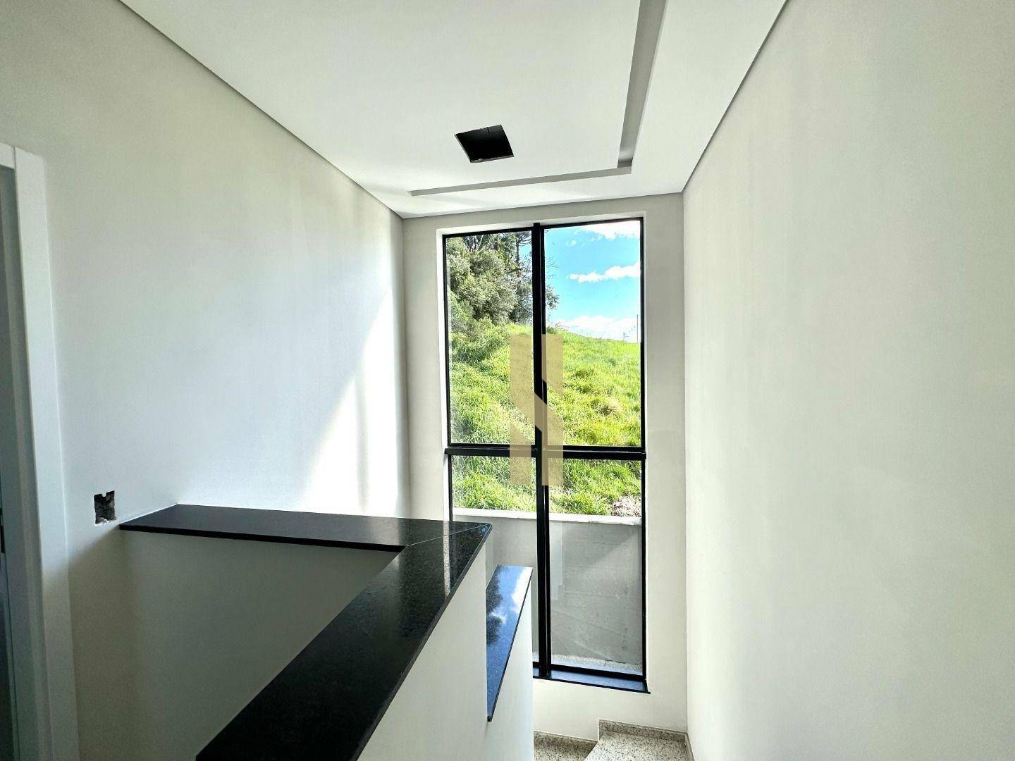 Casa à venda com 3 quartos, 136m² - Foto 14