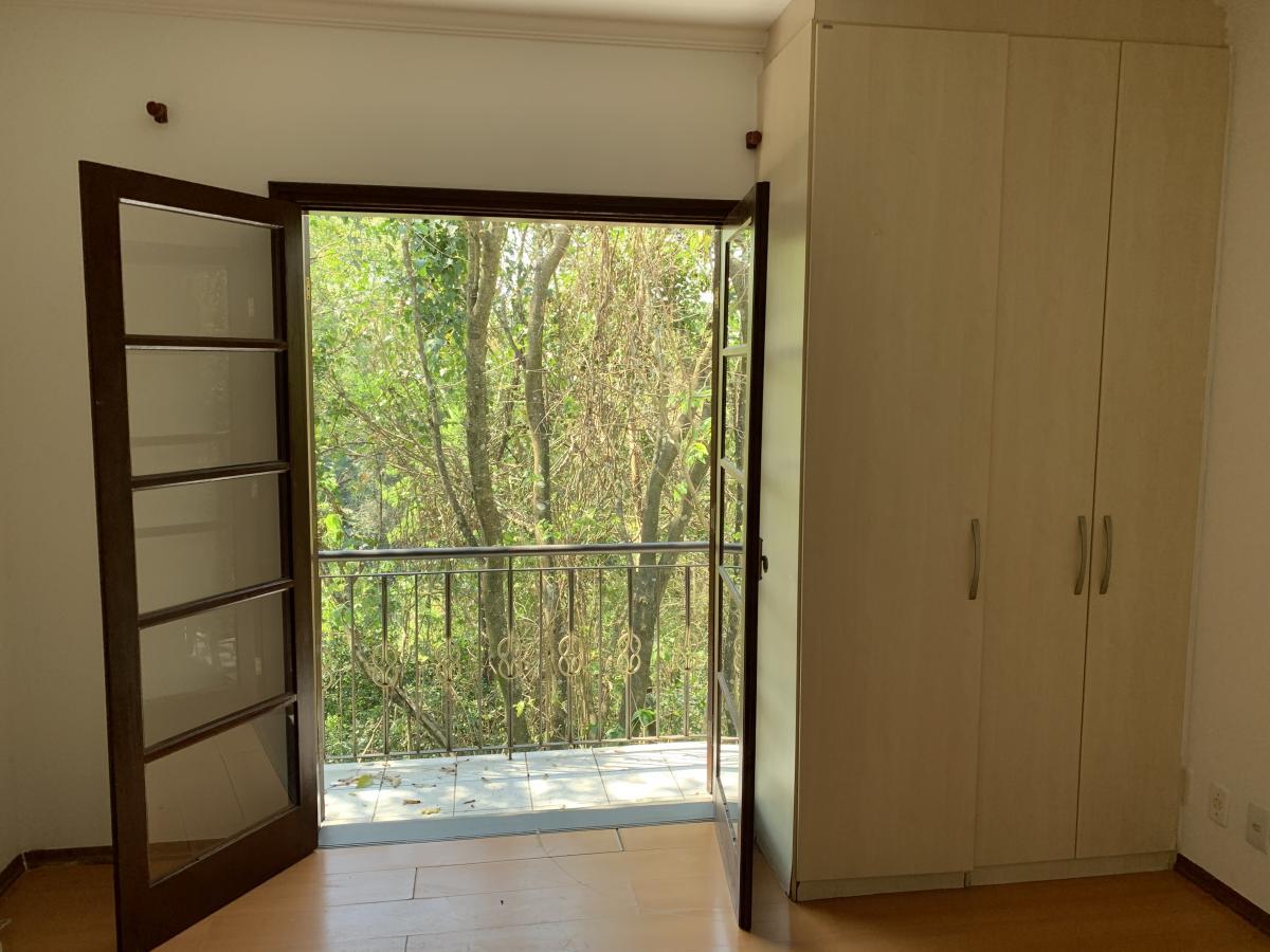 Casa de Condomínio para alugar com 4 quartos, 290m² - Foto 20