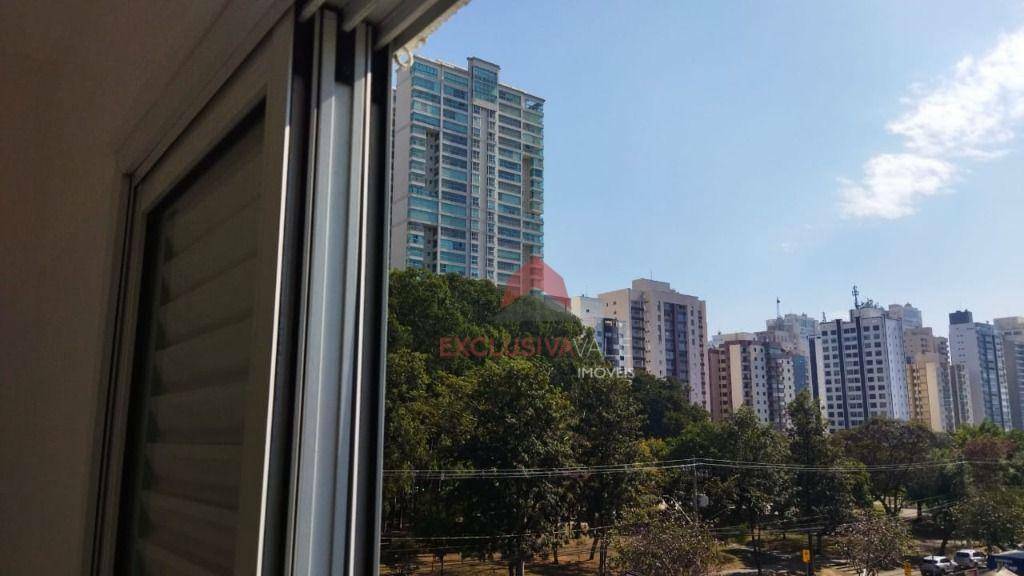 Apartamento para alugar com 2 quartos, 63m² - Foto 12