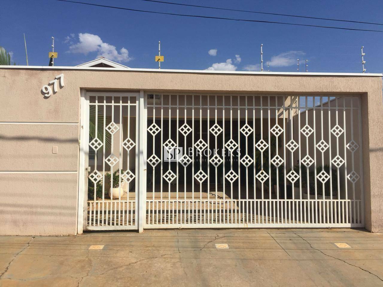 Casa à venda com 3 quartos, 170m² - Foto 9