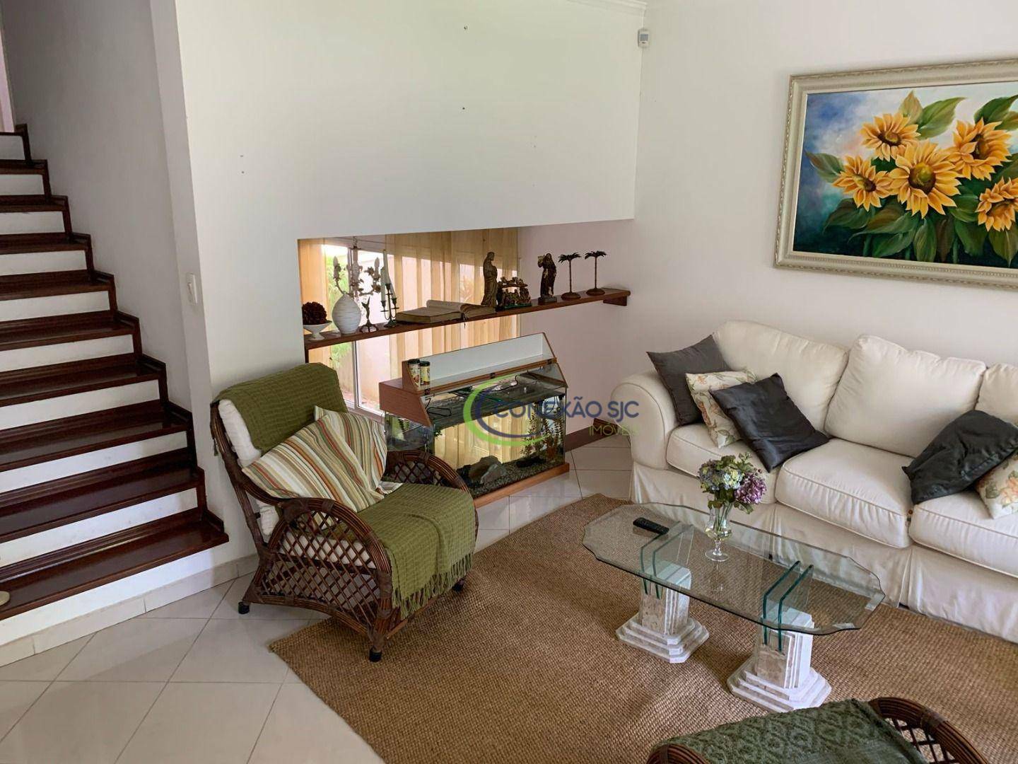 Sobrado à venda com 4 quartos, 300m² - Foto 2