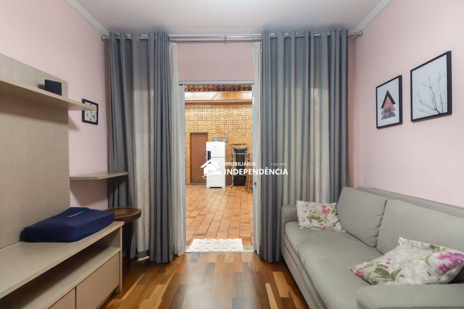 Casa à venda com 3 quartos, 316m² - Foto 18