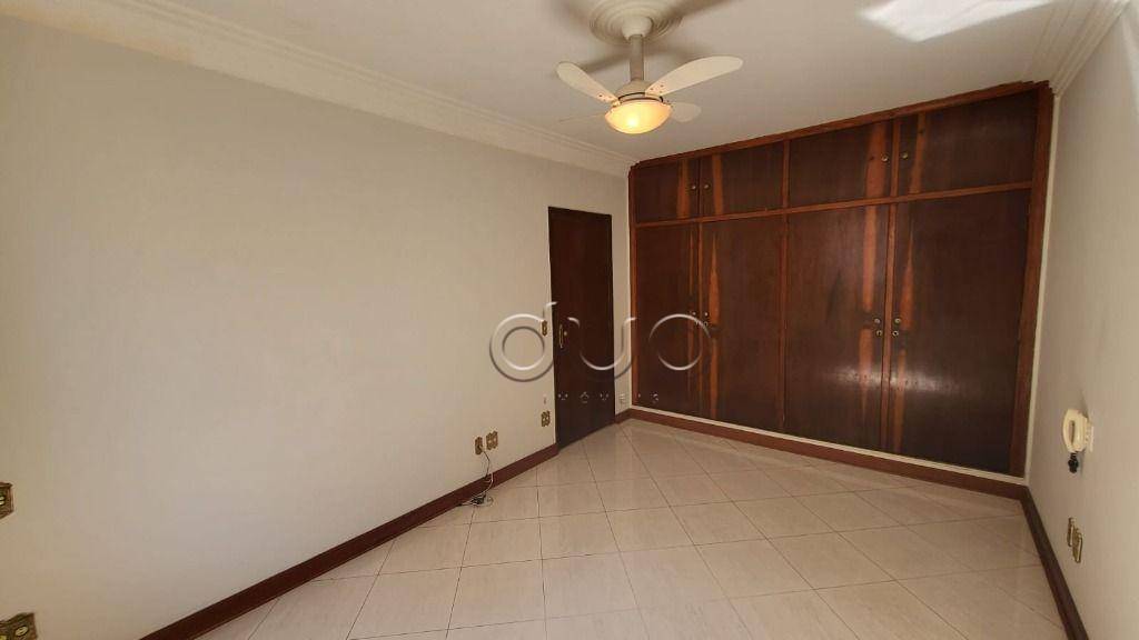 Casa para alugar com 7 quartos, 382m² - Foto 21