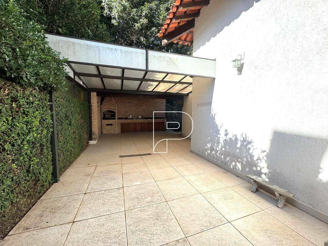 Casa de Condomínio à venda com 3 quartos, 212m² - Foto 30