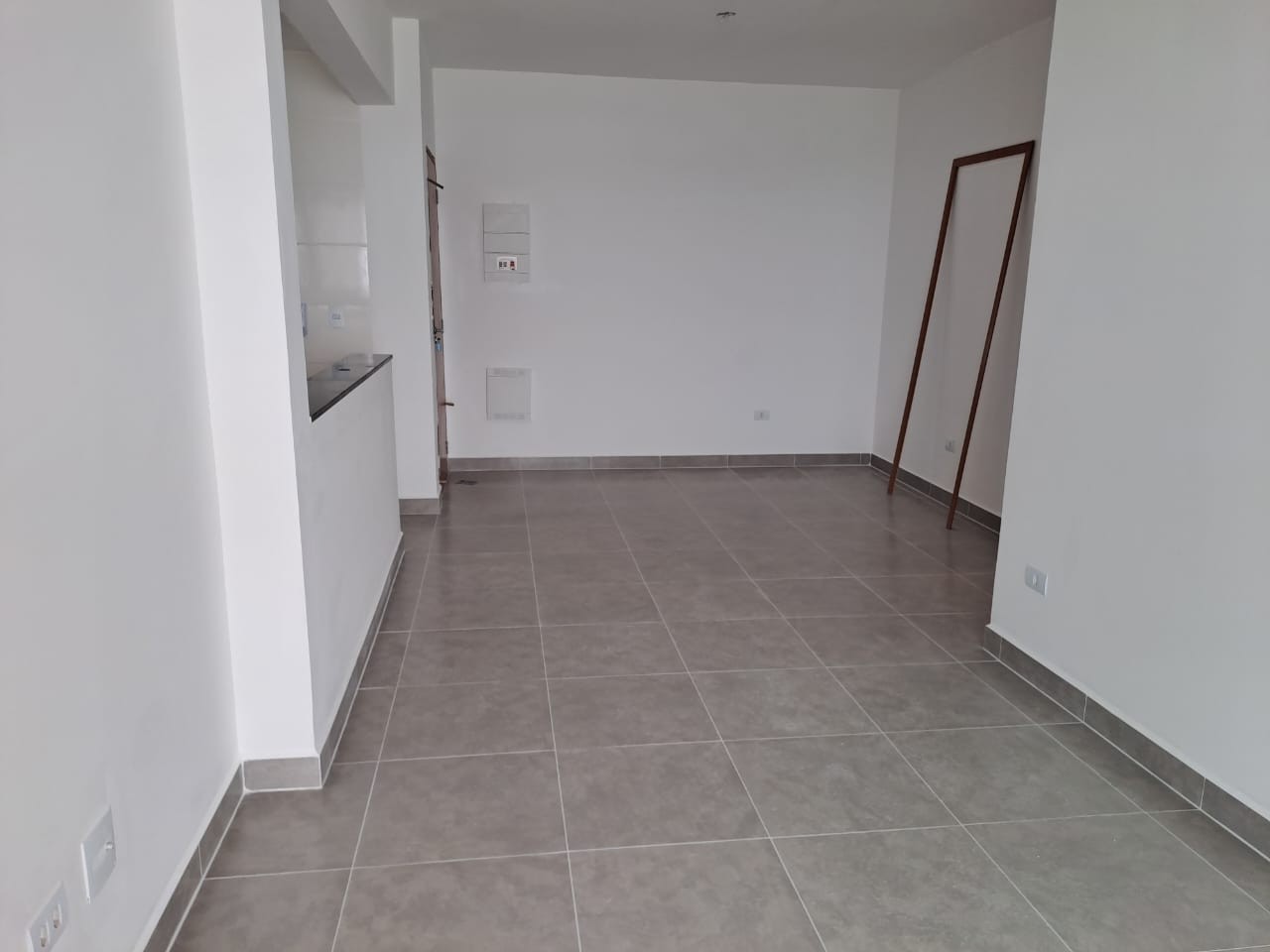 Apartamento para alugar com 3 quartos, 92m² - Foto 6