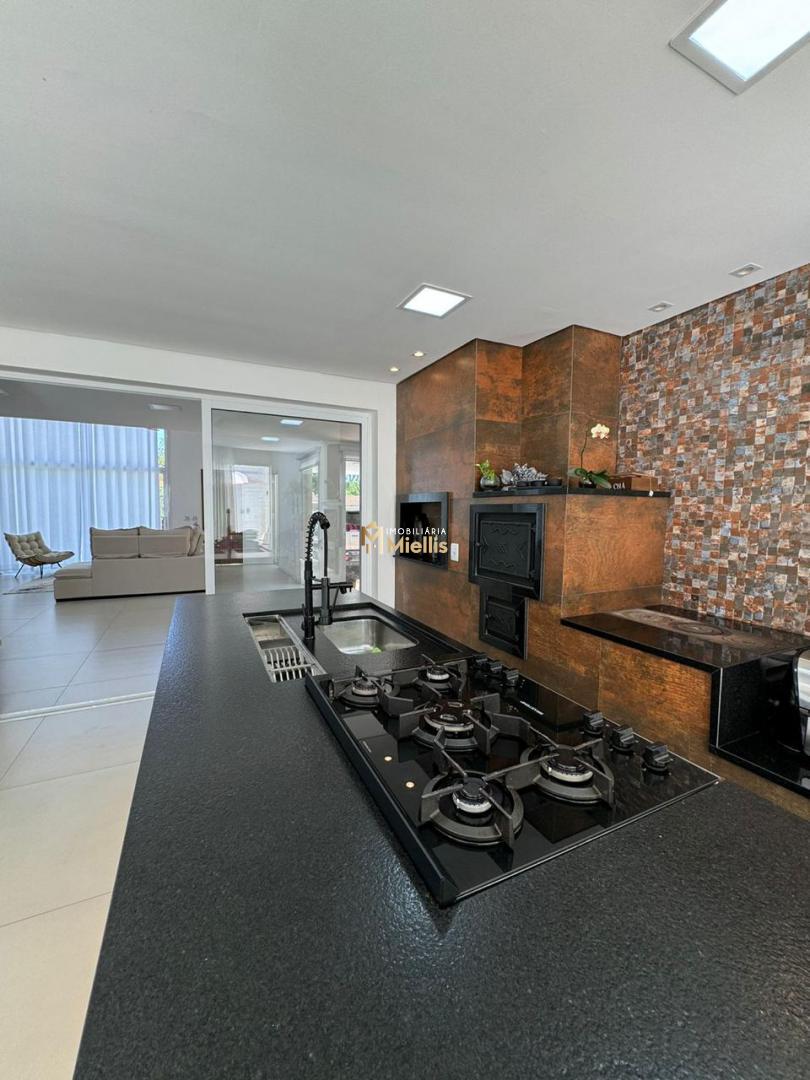 Casa de Condomínio à venda, 180m² - Foto 17