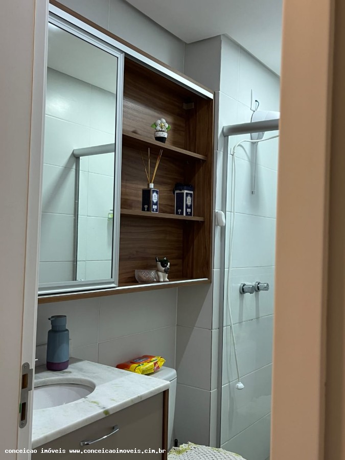 Apartamento à venda com 2 quartos, 64m² - Foto 22
