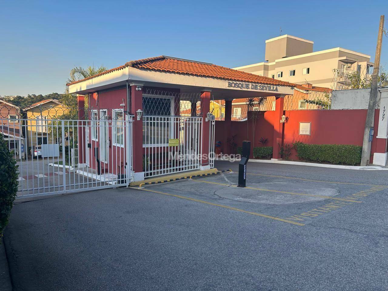 Casa de Condomínio à venda com 2 quartos, 145m² - Foto 2