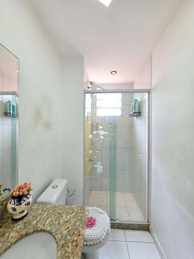 Apartamento à venda com 2 quartos, 1m² - Foto 11