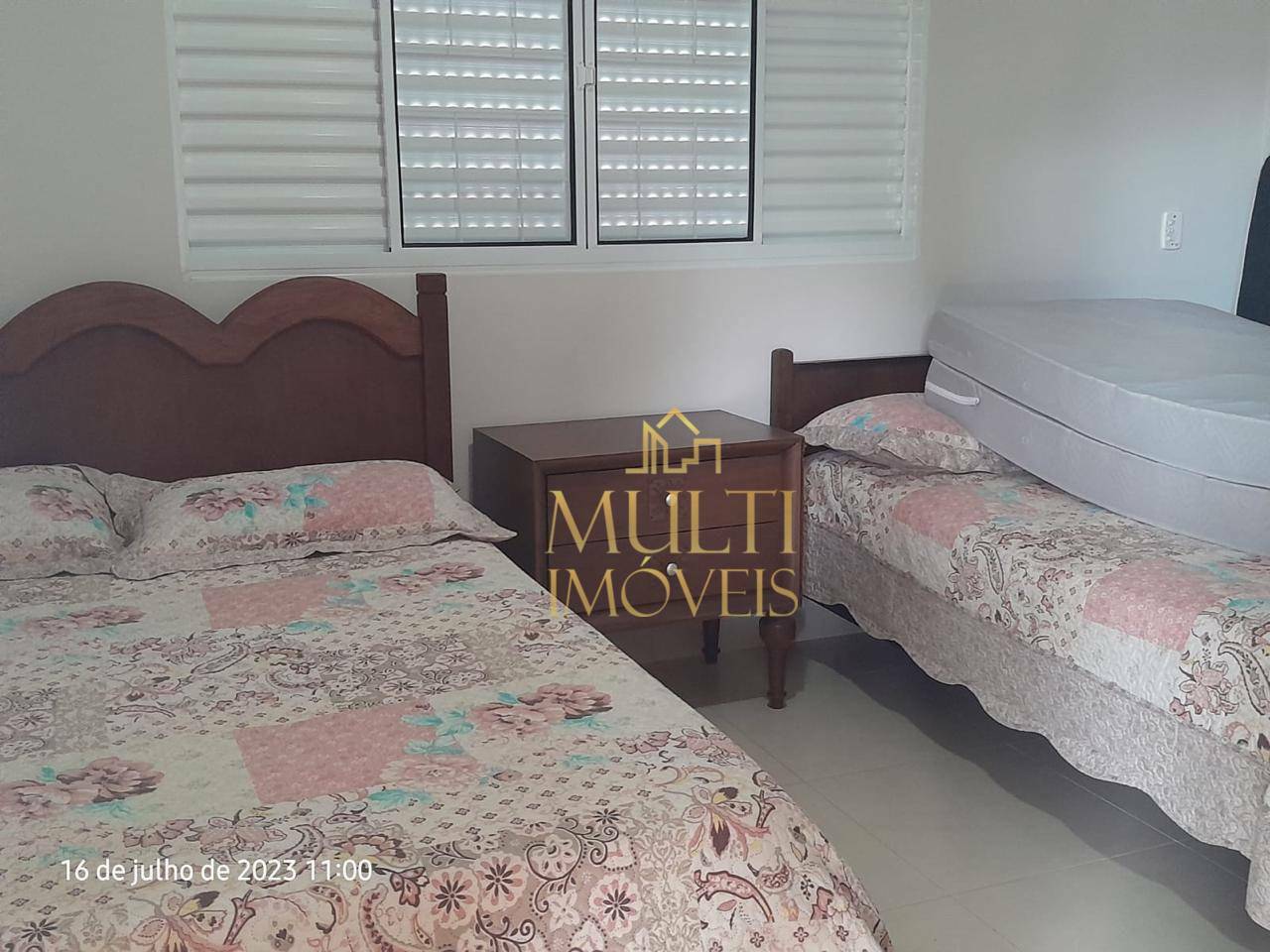 Chácara à venda com 3 quartos, 242m² - Foto 28
