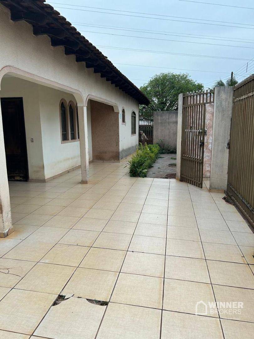 Casa à venda com 3 quartos, 150m² - Foto 3